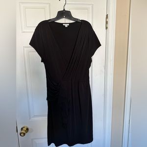 This is a XL New York Company dress in Black